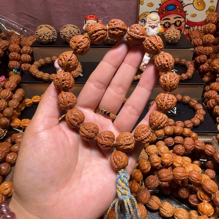 汤***༤手串文玩核桃精品