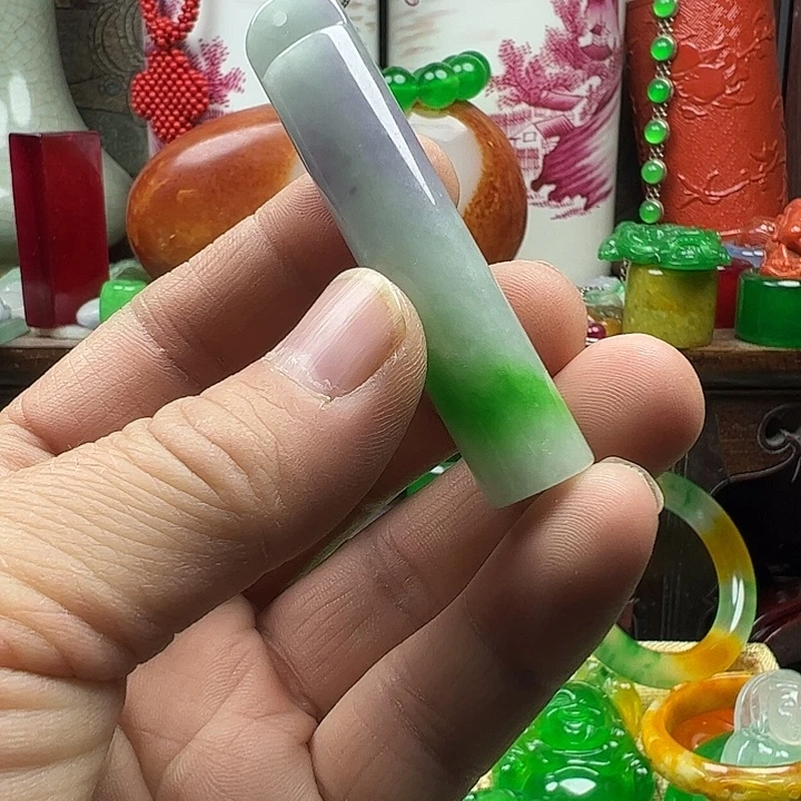 翡翠未镶嵌颈饰新号开播，全场福利