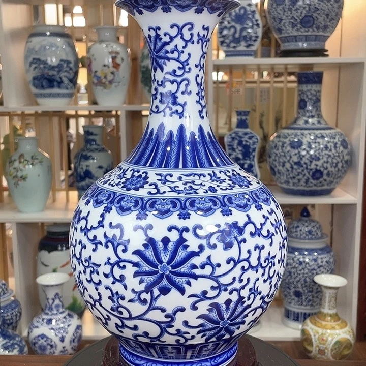 摆件亿**途青花缠技莲尚瓶