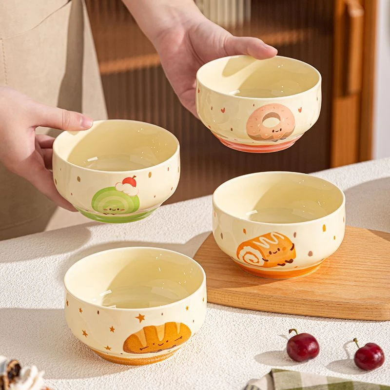 甜心蛋糕碗【拍1发2】卡通餐具饭碗釉下彩陶瓷甜品ins高颜值蛋糕