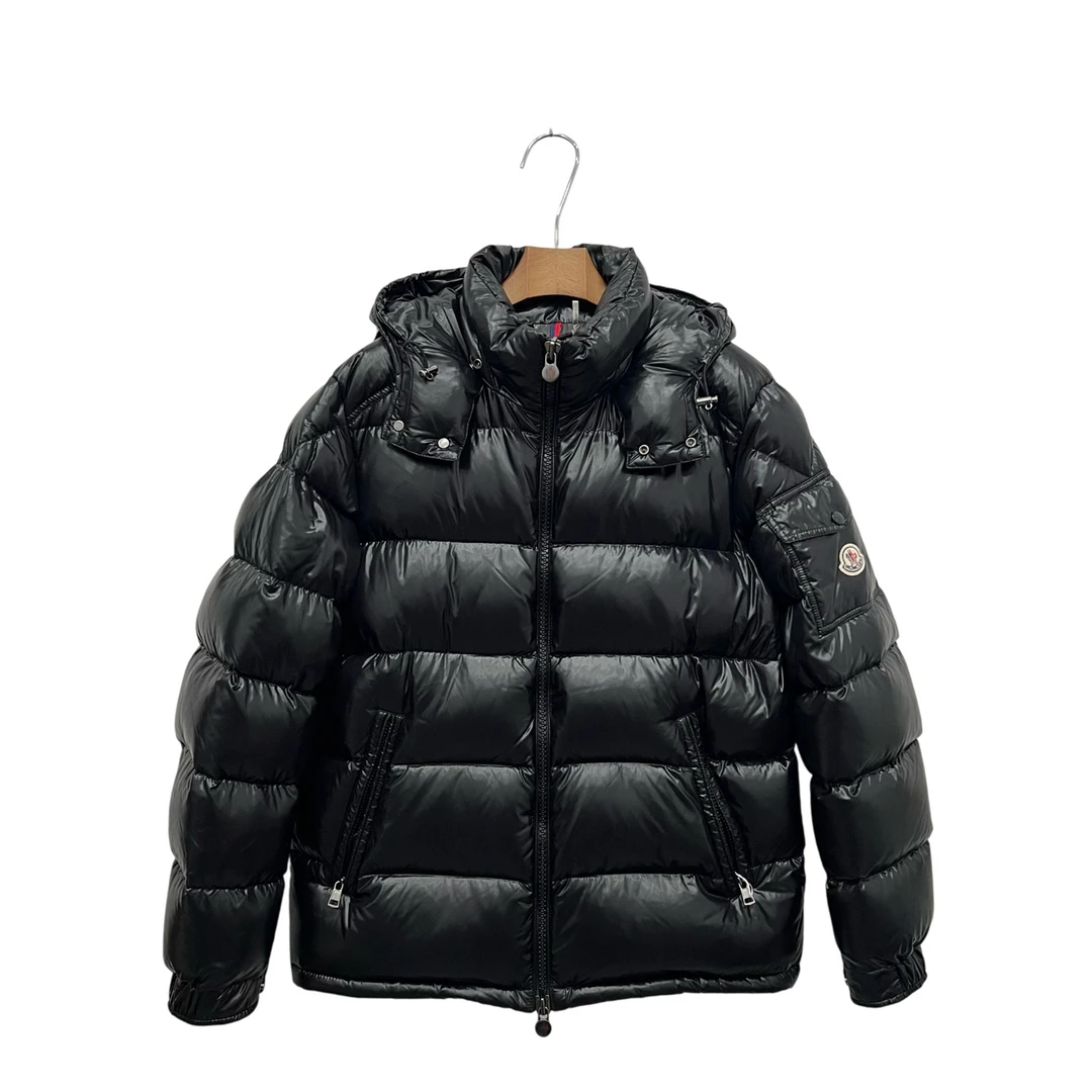 99新 MONCLER Maya 黑色亮面羽绒服 4码/98新/公价14700