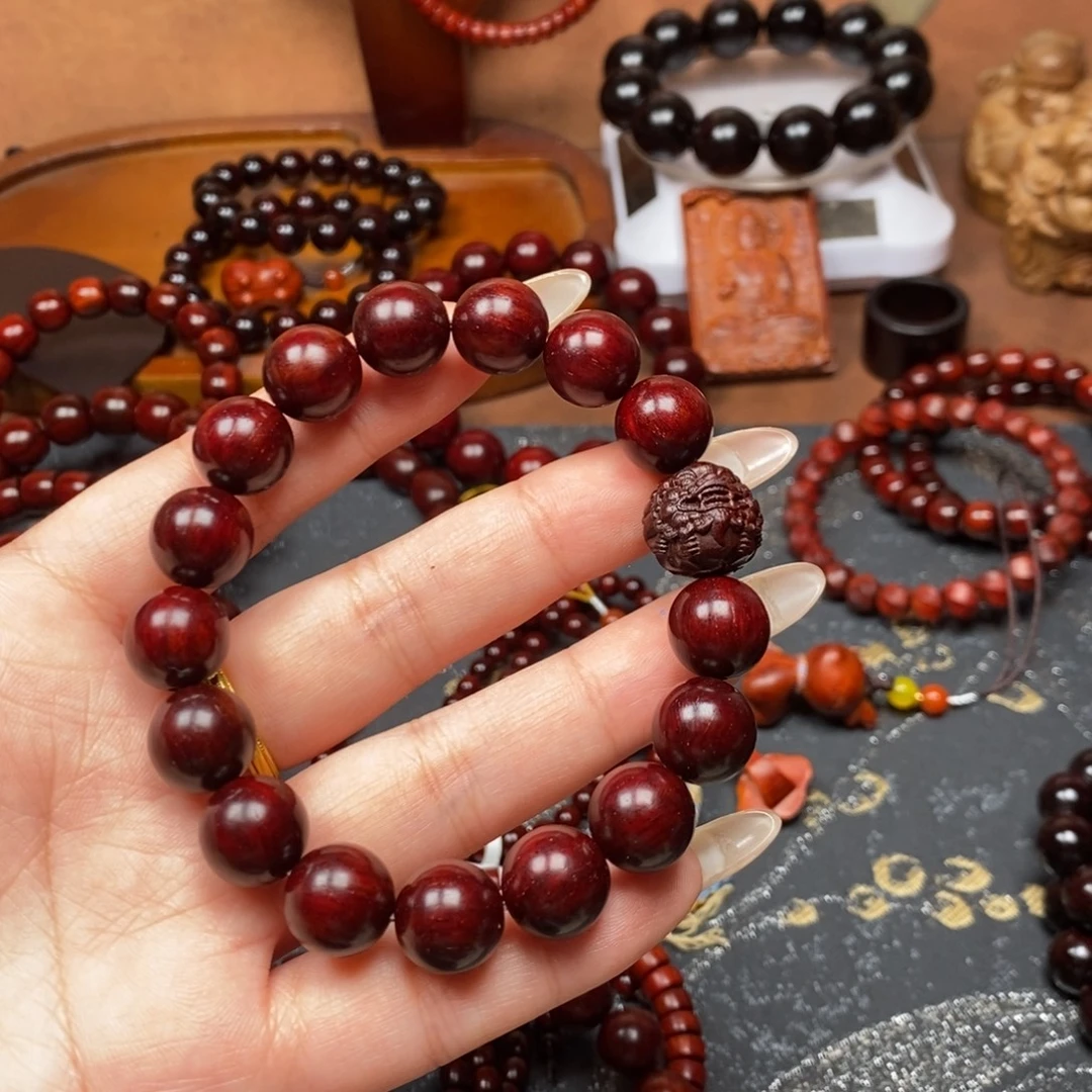 →***绪檀香紫檀（小叶紫檀）1.2+貔貅