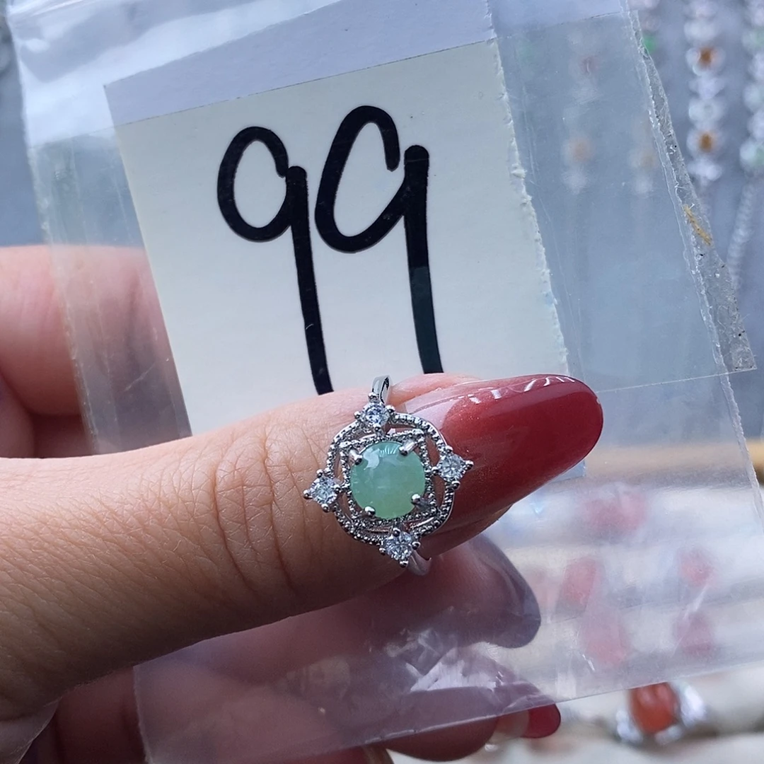 翡翠未镶嵌戒指缅甸