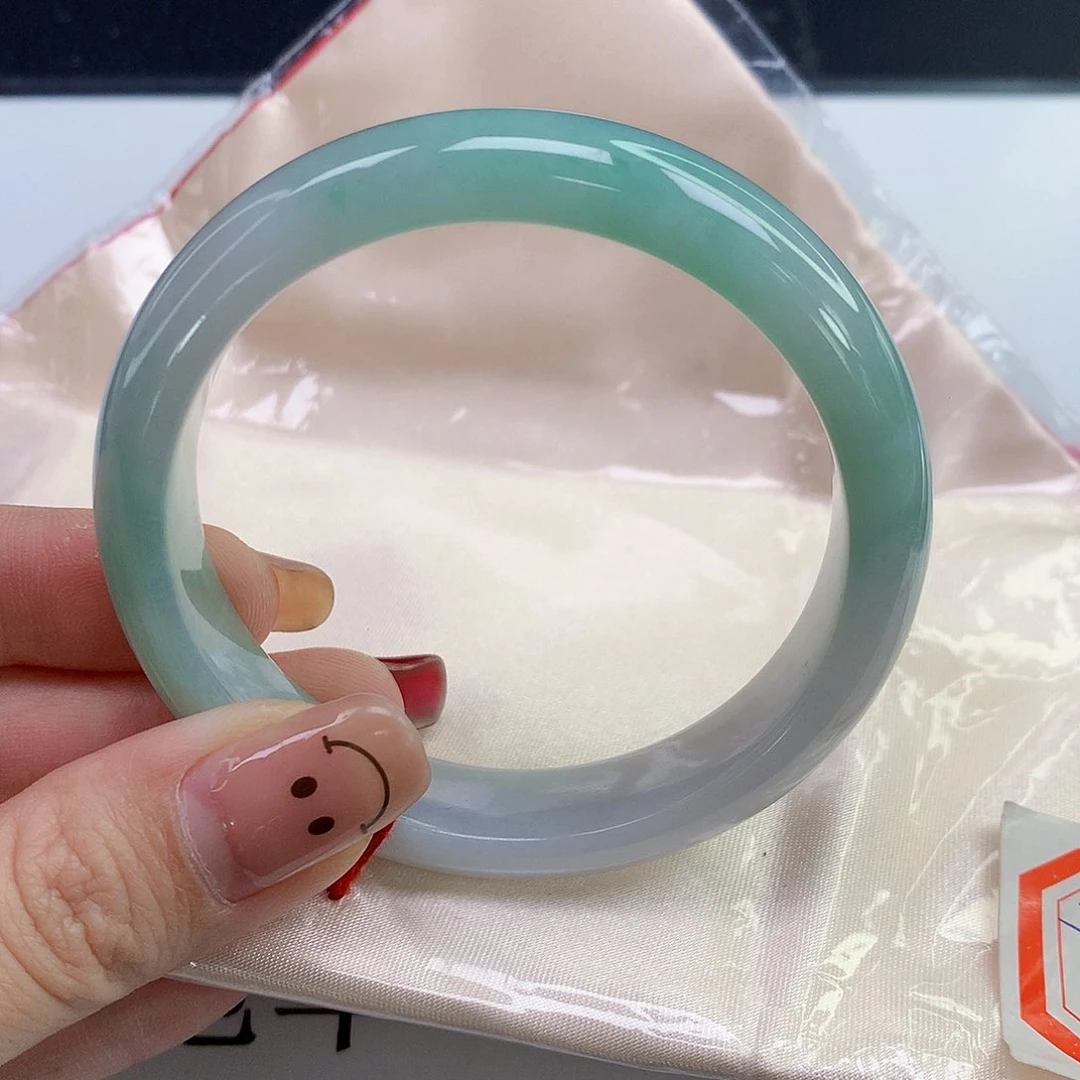 翡翠手镯未镶嵌天然翡翠A货 029