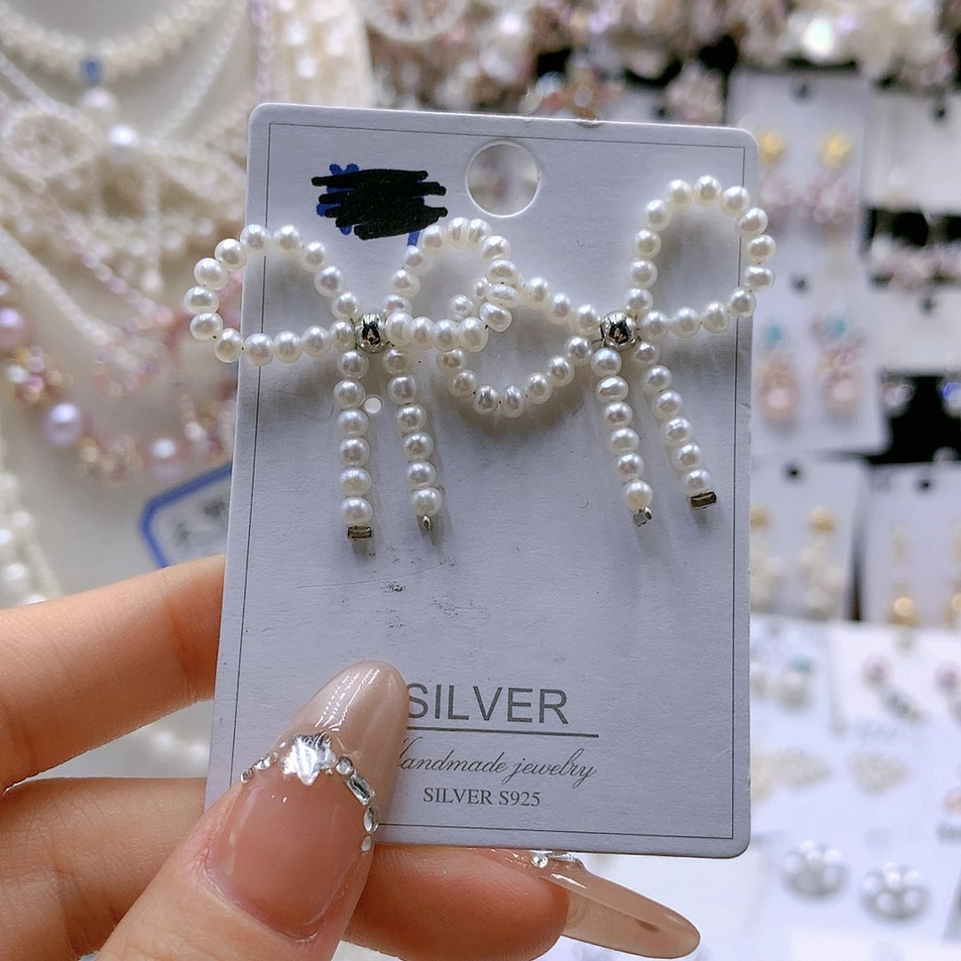银S925镶嵌耳饰淡水珍珠