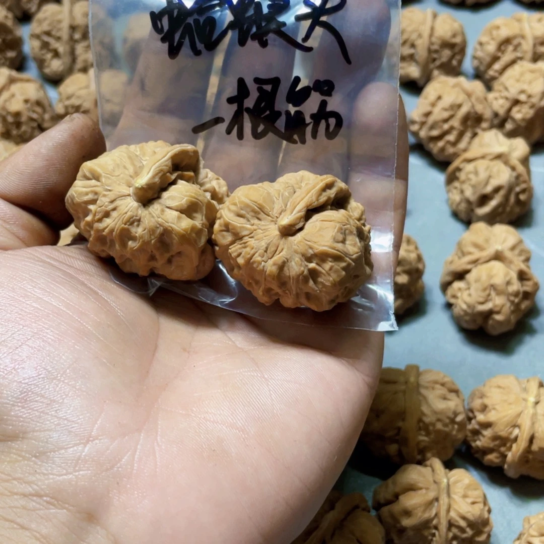 吊坠文玩核桃蛤蟆头一根筋