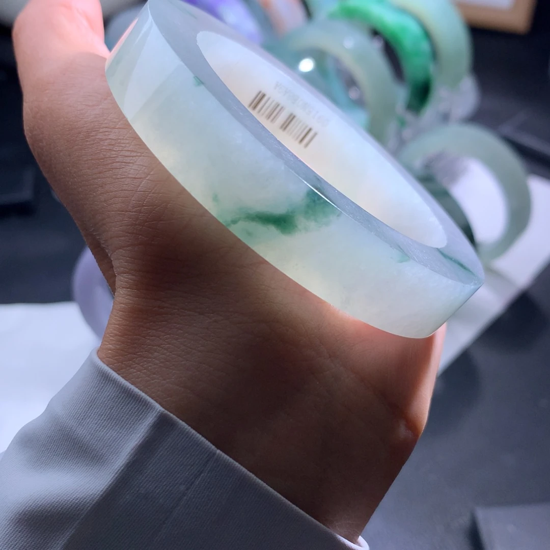 未镶嵌翡翠定制翡翠