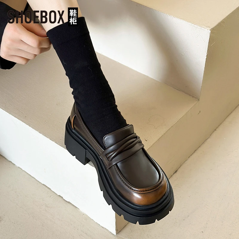 达芙妮集团旗下英伦风乐福鞋女2025秋季新款美拉德厚底小个子单鞋