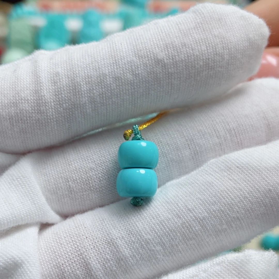 临***蝉绿松石未镶嵌珠宝奇石