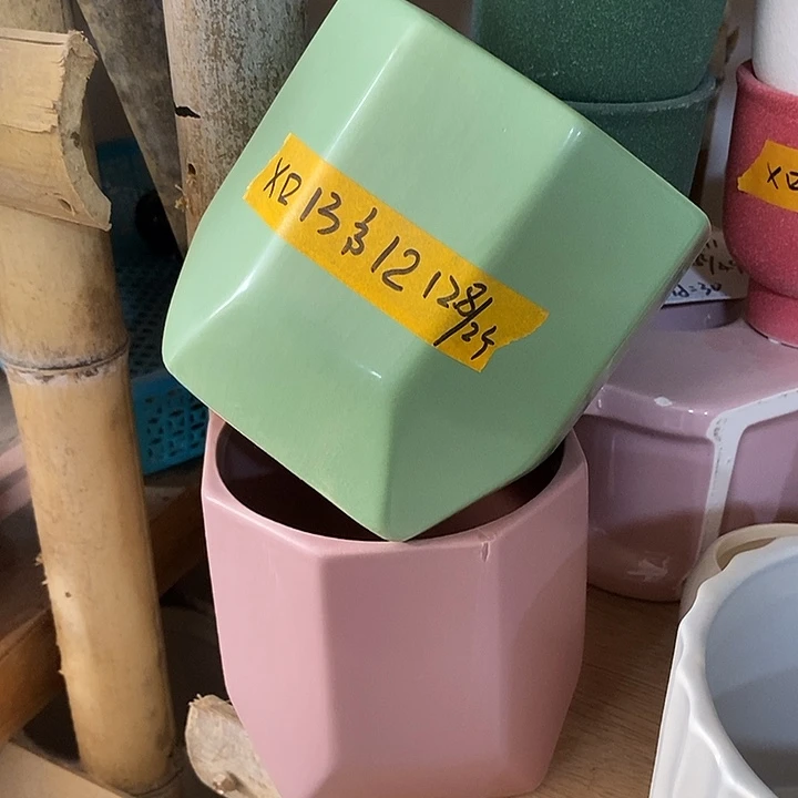 摆件陶陶盆有孔 瑕疵介意勿拍