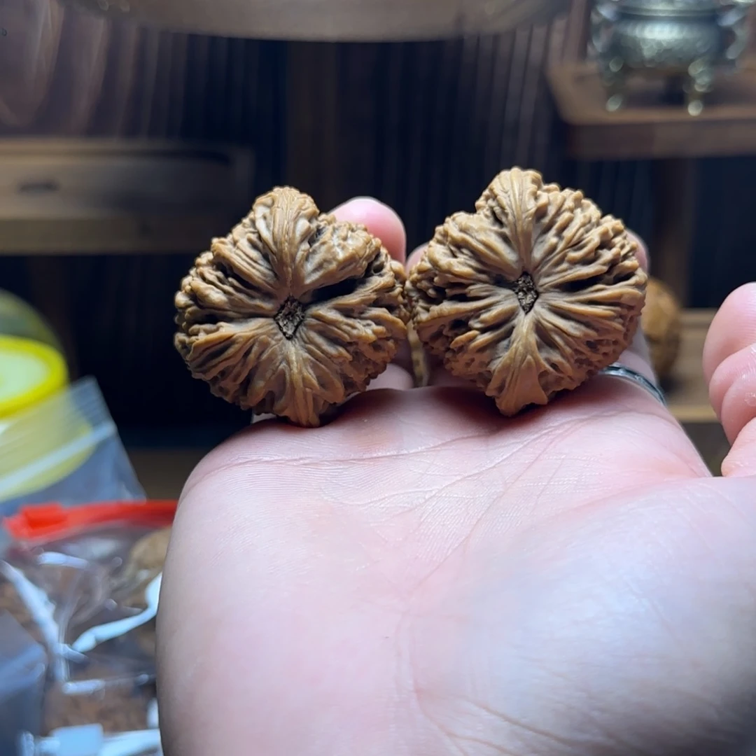 文玩核桃把件南疆团子