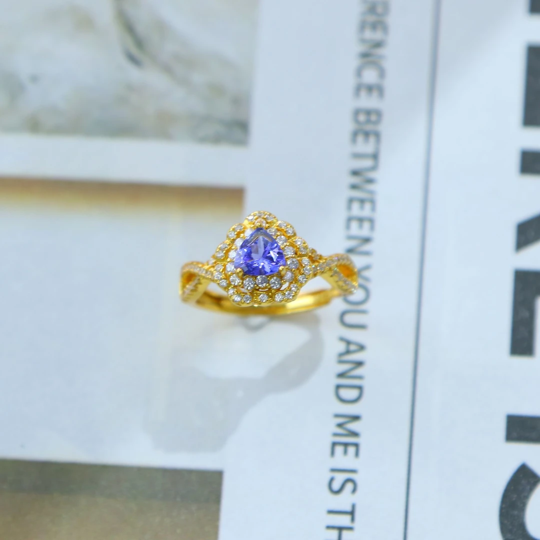 S925天然宝石坦桑石戒指三角切