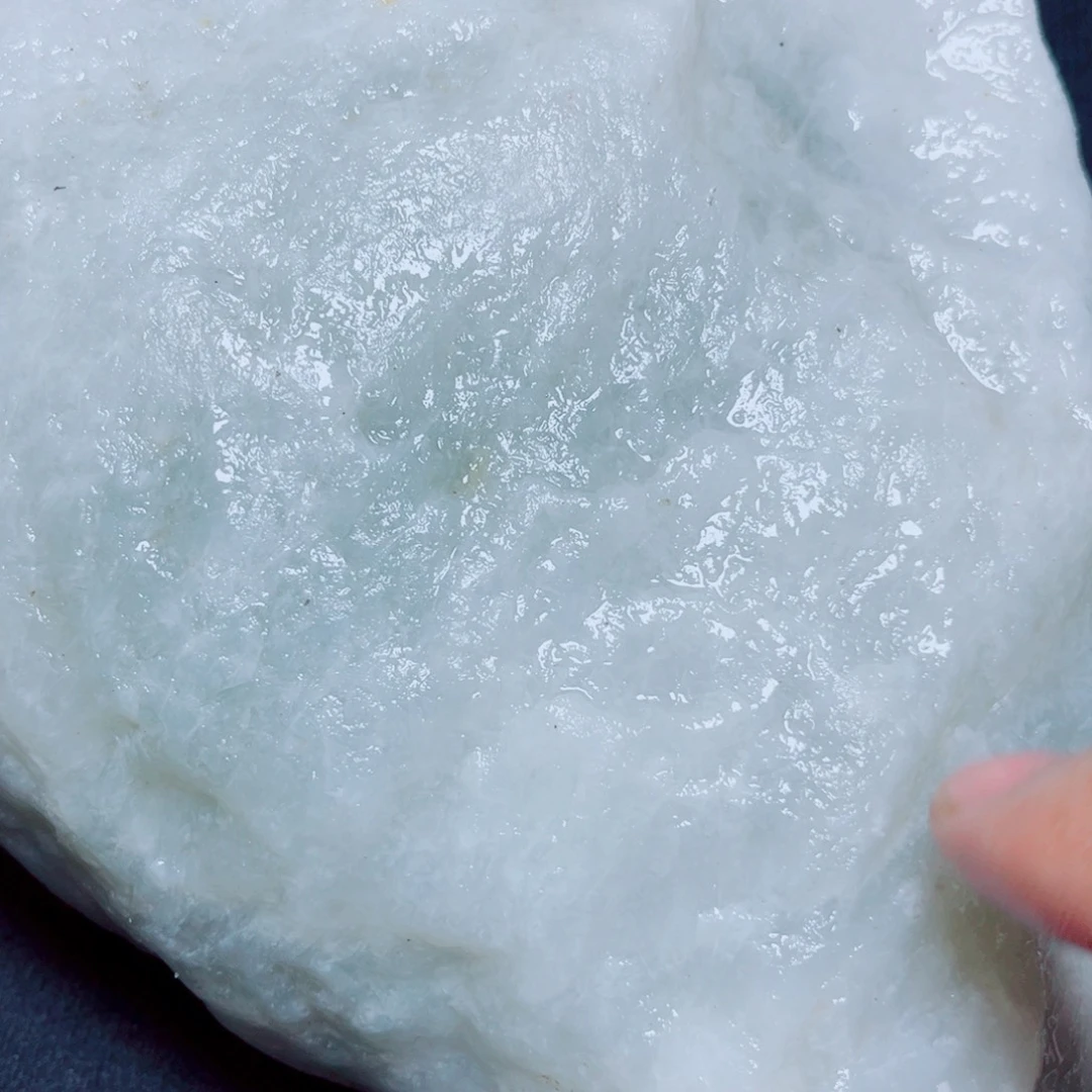 未镶嵌和田玉（糖玉）珠宝奇石