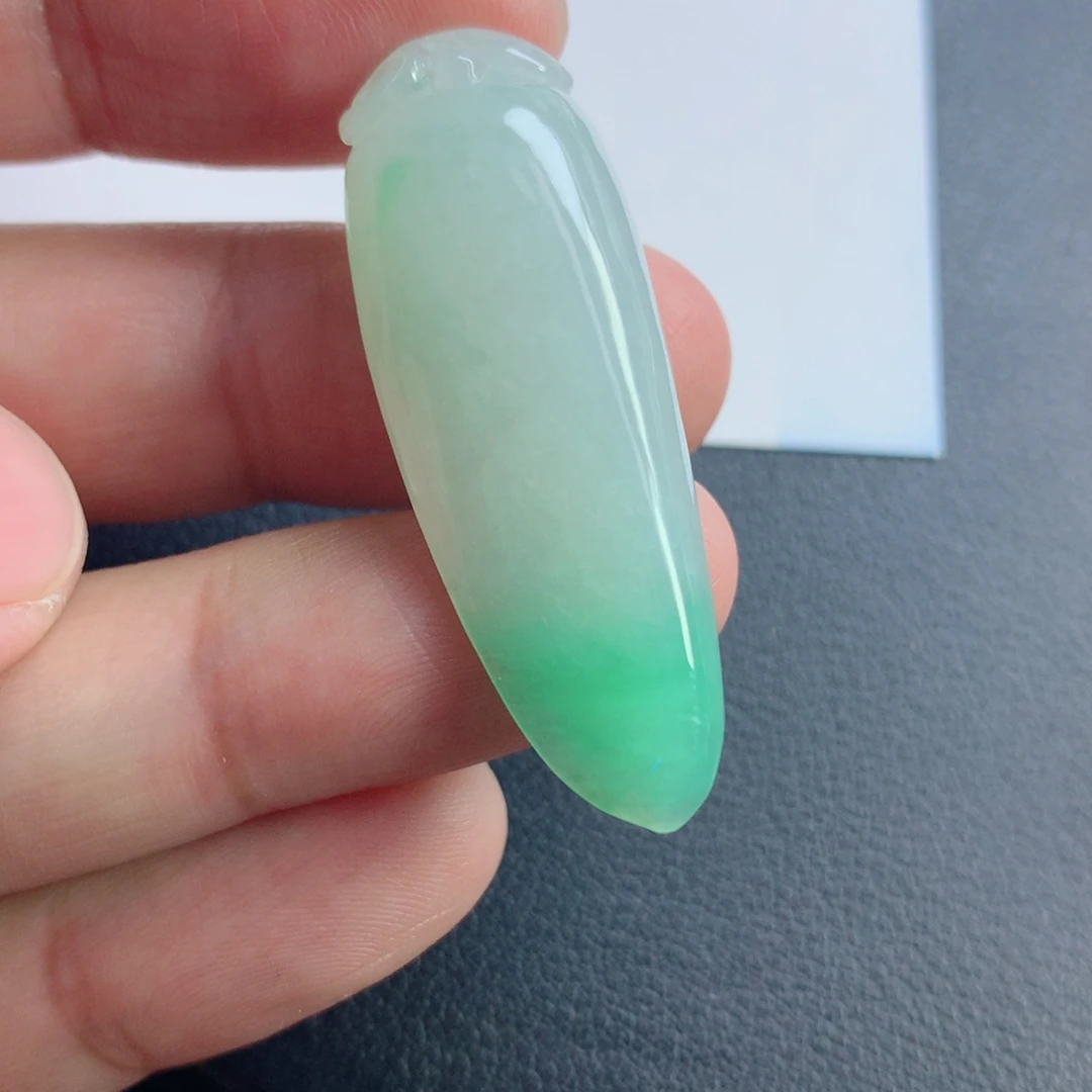 颈饰未镶嵌翡翠福瓜