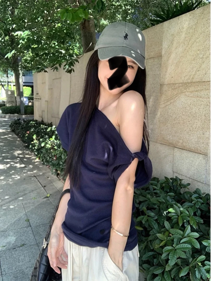 美式不规则斜领坎肩T恤2025女夏洋气修身露肩显瘦气质上衣1091