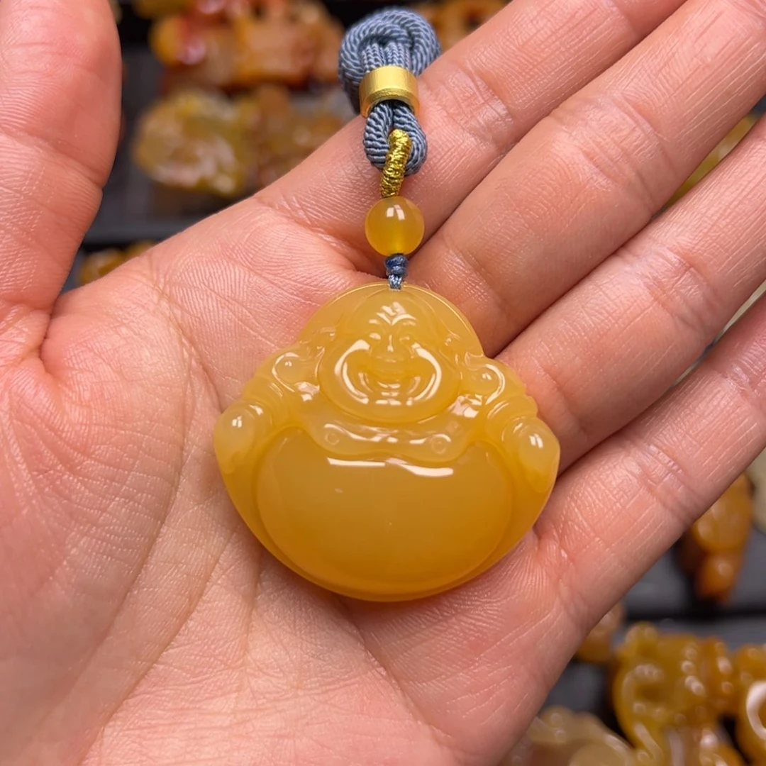 石英质玉（黄龙玉）颈饰未镶嵌