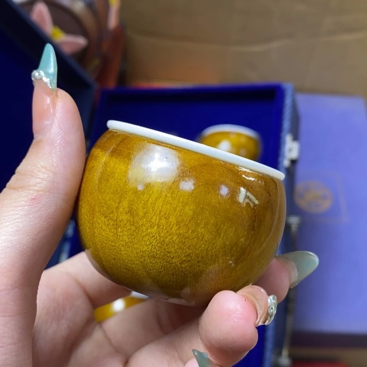 m**o如图所示所拍即所得