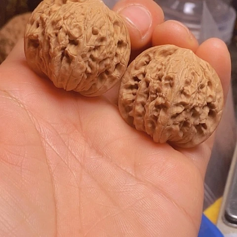 桃核把件36磨盘狮子头