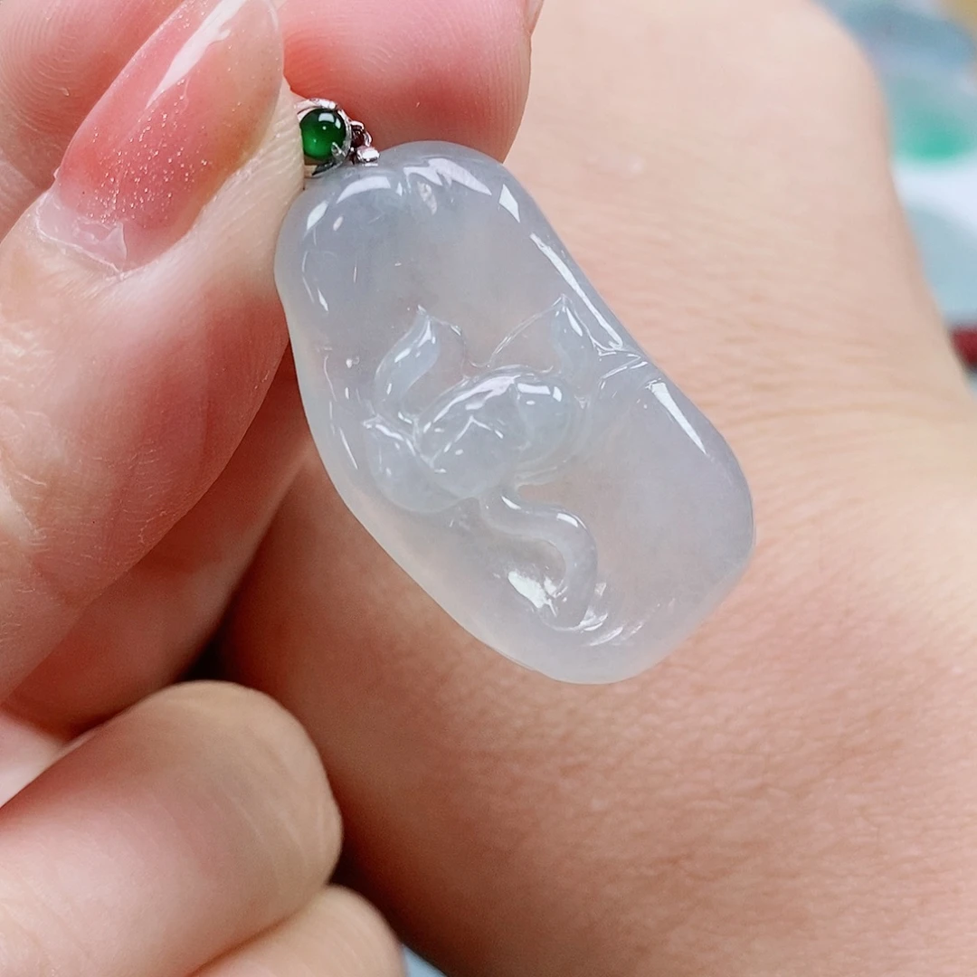 翡翠未镶嵌颈饰天然缅甸A货翡翠莲花吊坠