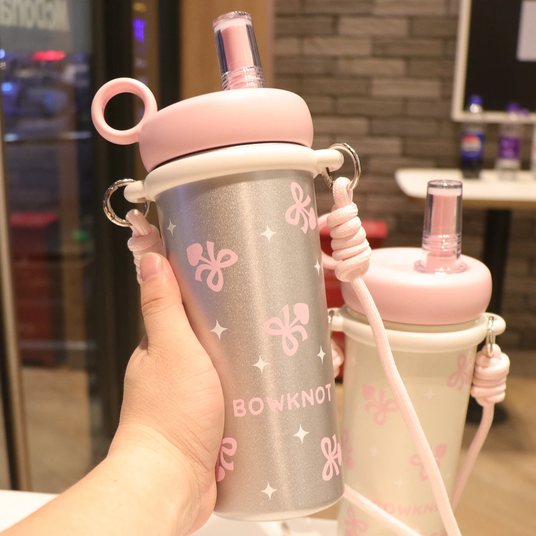 ins大容量保温杯 高颜值女生新款吸管水杯茶水分离学生上学背带壶