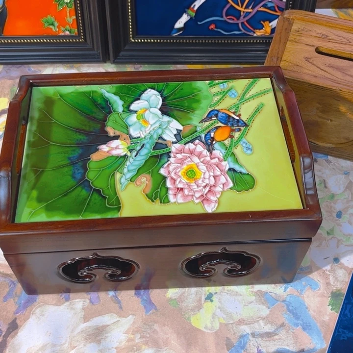 一***酒陶瓷瓷板画艺术作品