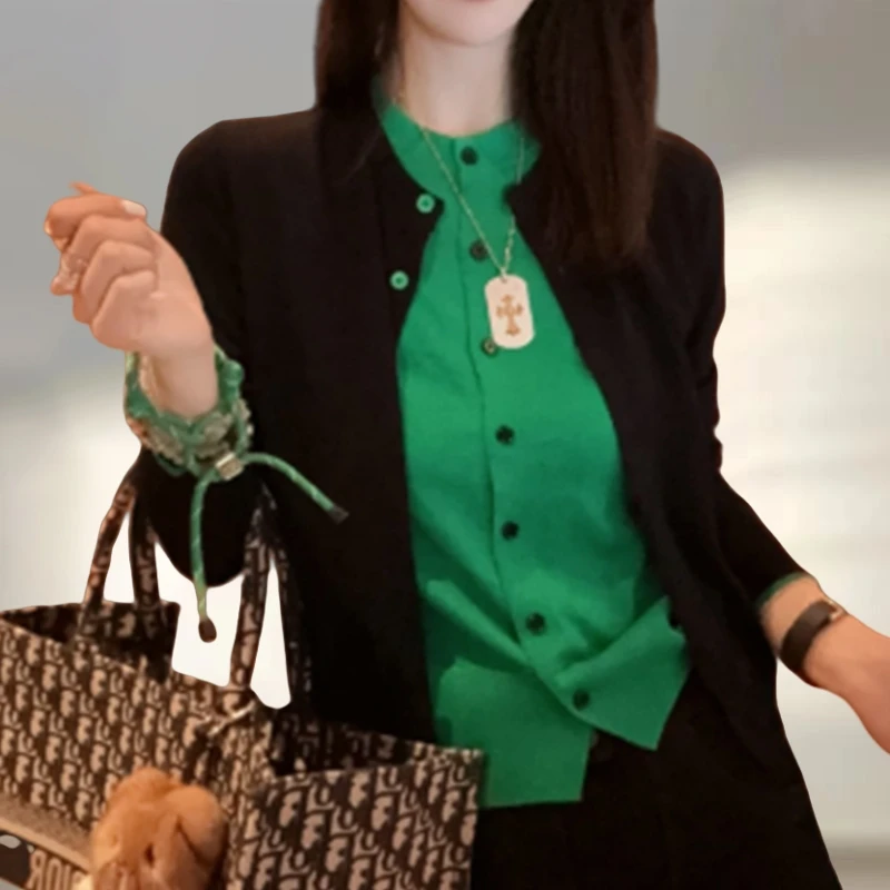 港风时髦小个子撞色假两件针织衫早秋新款减龄显瘦单排扣圆领上衣