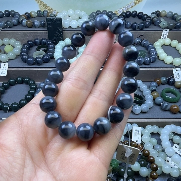 和田玉未镶嵌手链