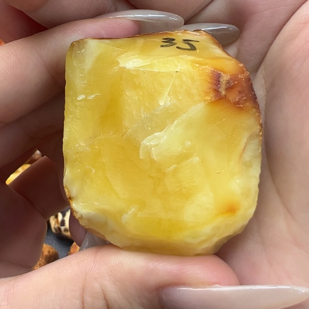 定制琥珀未镶嵌蜜蜡