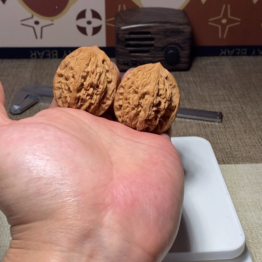 文玩核桃吊坠全品麦穗虎头41尺寸