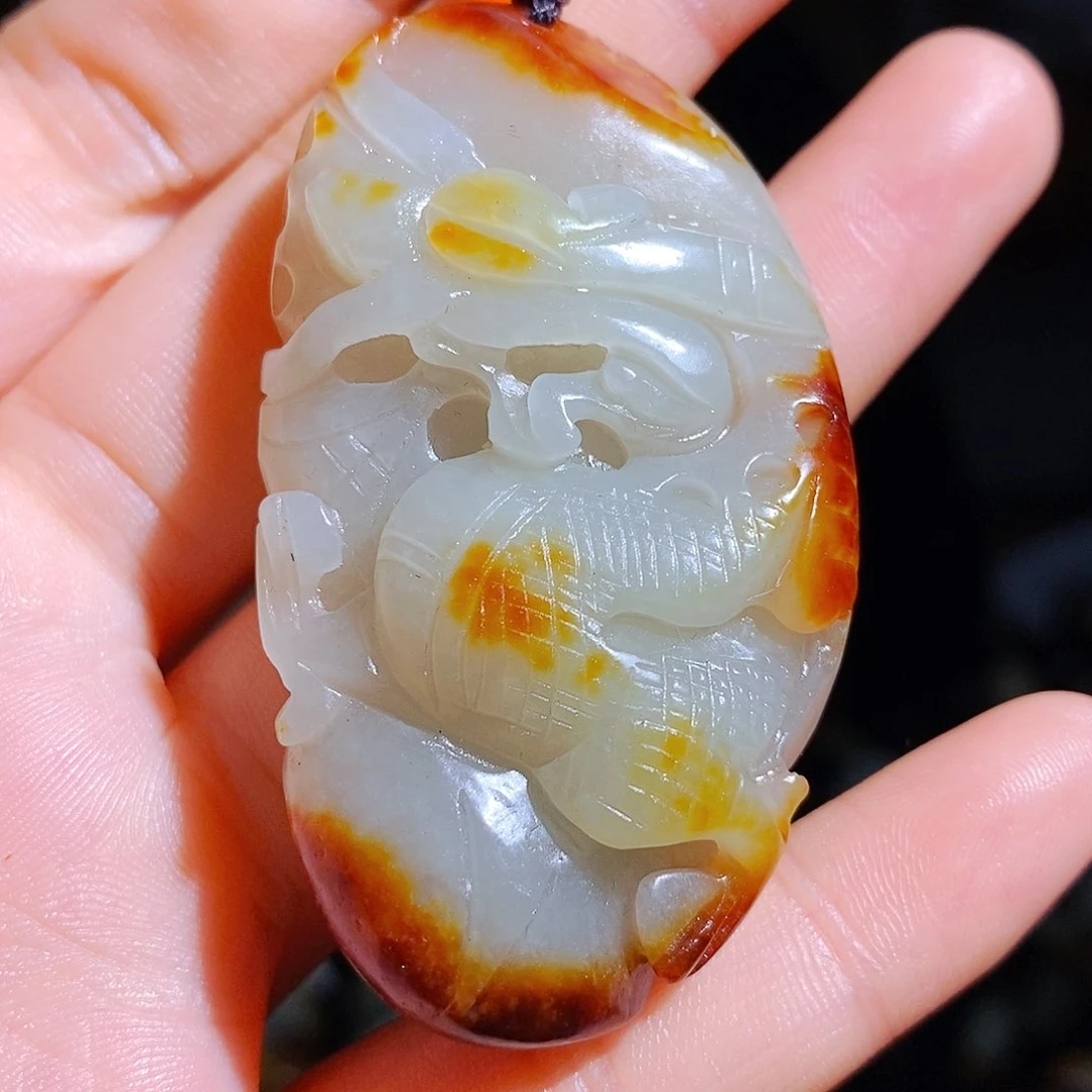和田玉颈饰未镶嵌