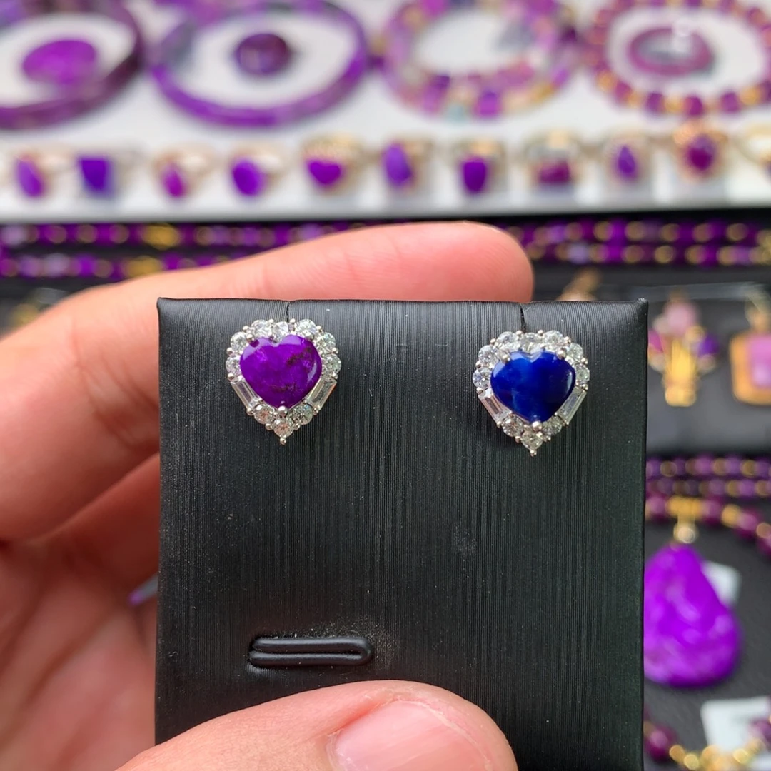 苏纪石（舒俱来）银S925镶嵌耳钉