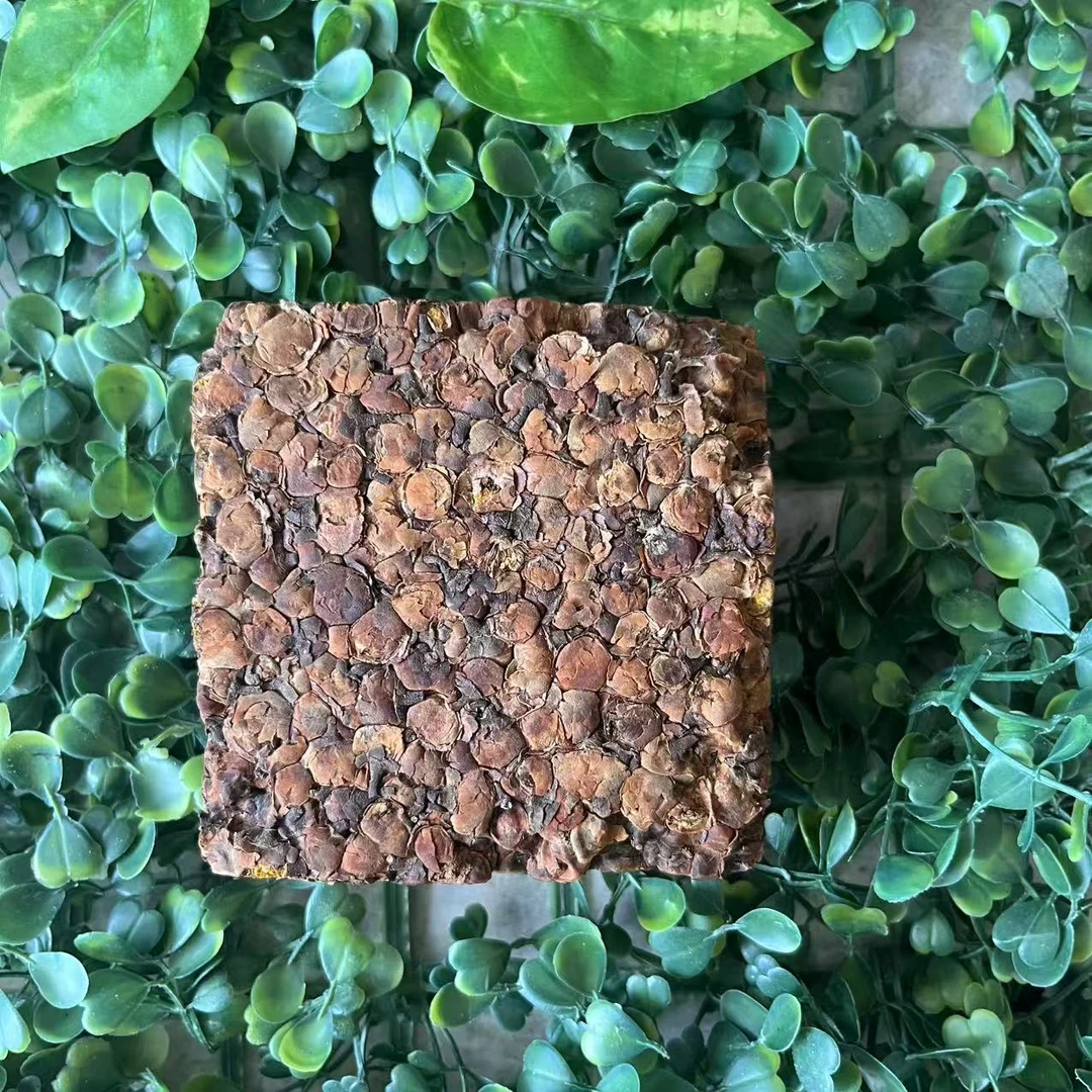 雨腾古茶  “玉H金D”巅F男B吴X人最Q金D 200g/砖 (5月7）