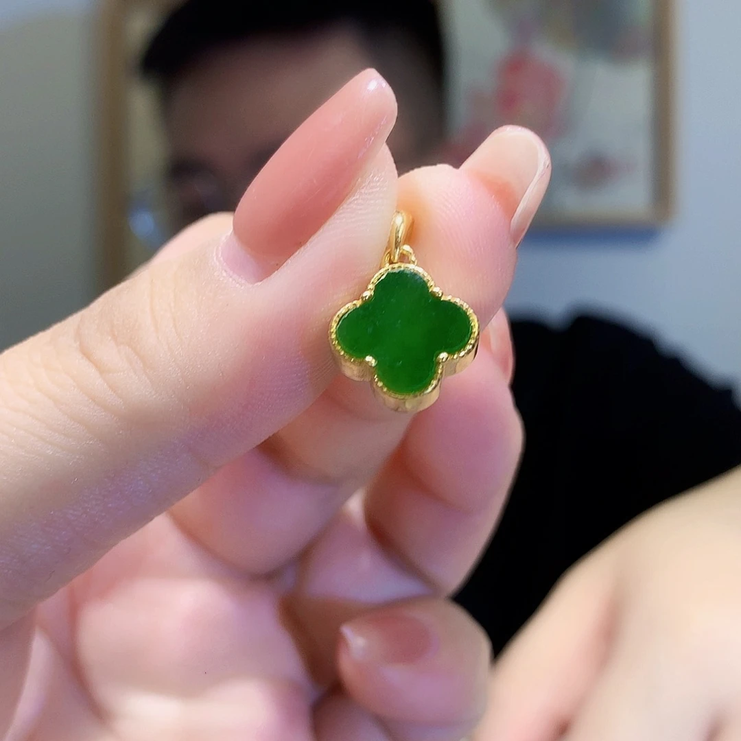 和田玉（碧玉）银S925镀金镶嵌颈饰