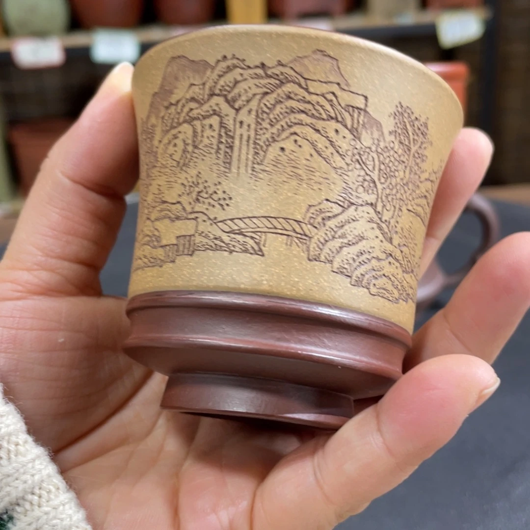 紫砂花盆紫砂花盆在这里