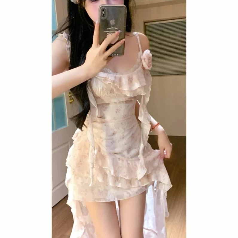 微醺吉普岛 夏季新款甜美碎花小众设计感收腰显瘦连衣裙
