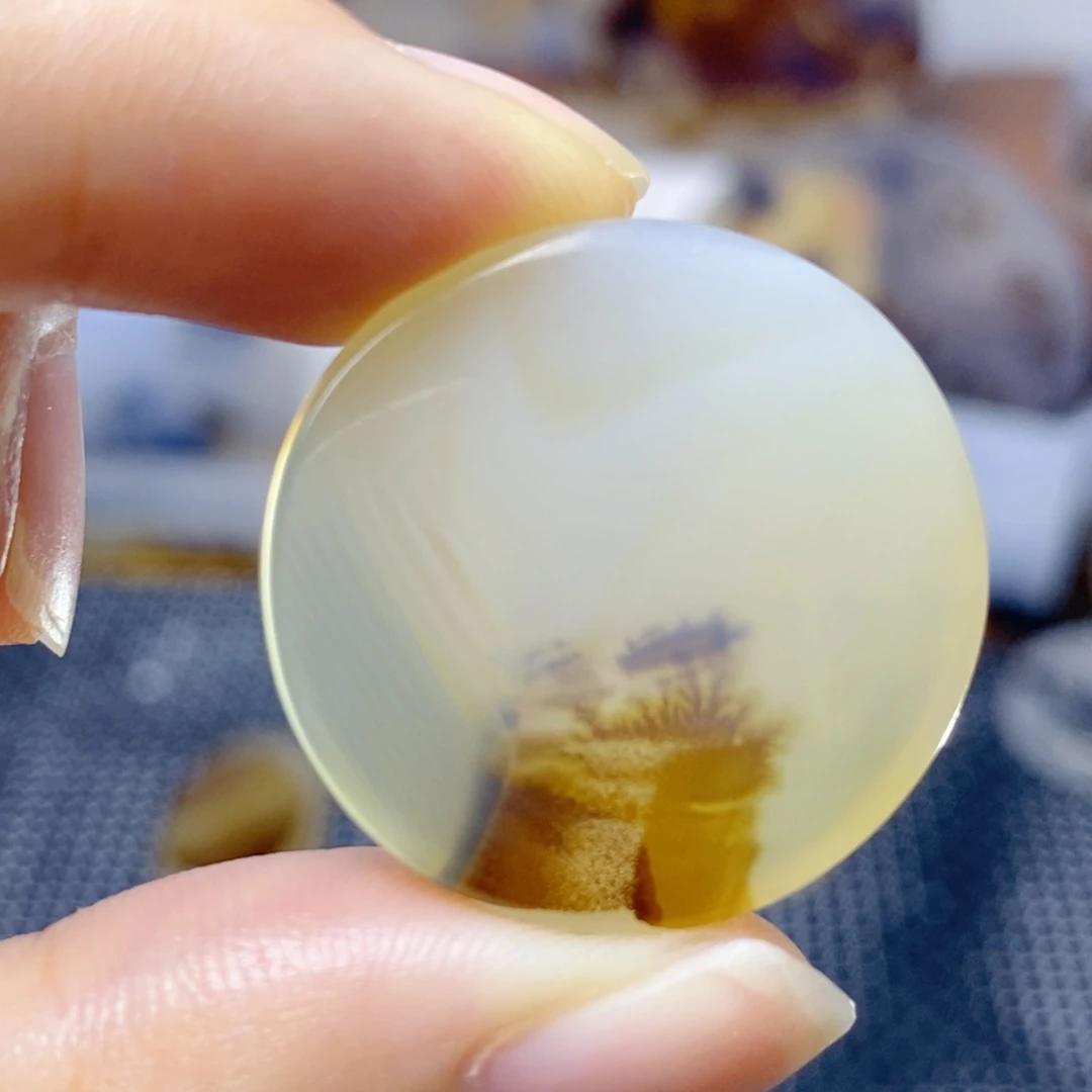 玛瑙/玉髓未镶嵌珠宝奇石