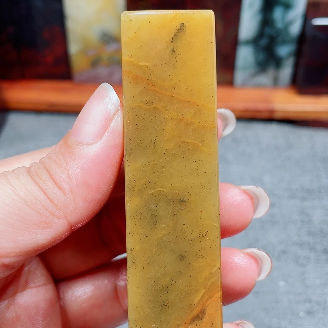 【闪购商品】玉桂林鸡血玉印章素章