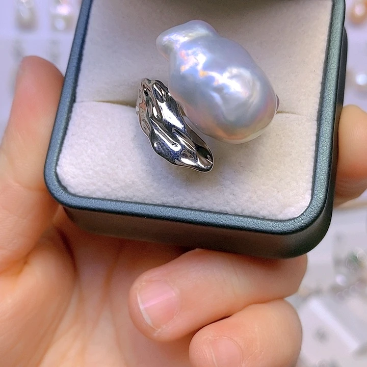 淡水珍珠颈饰合金