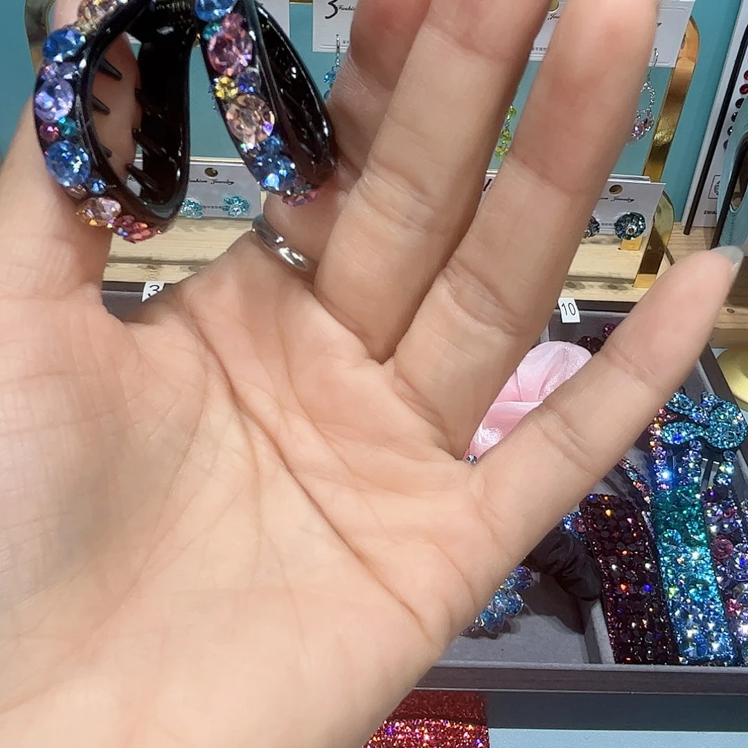 布艺铁合金发出来