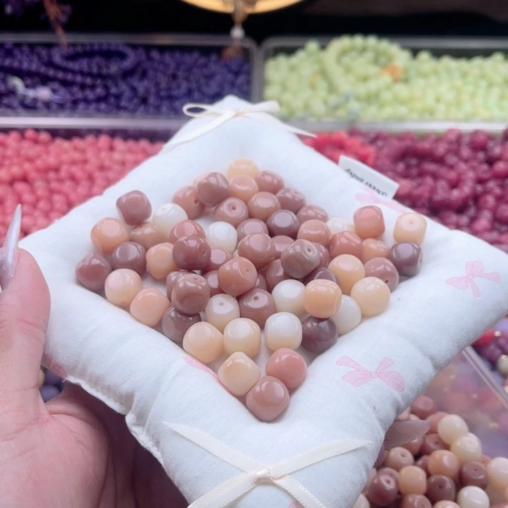 白玉菩提吊坠k12mm30颗。六方来财