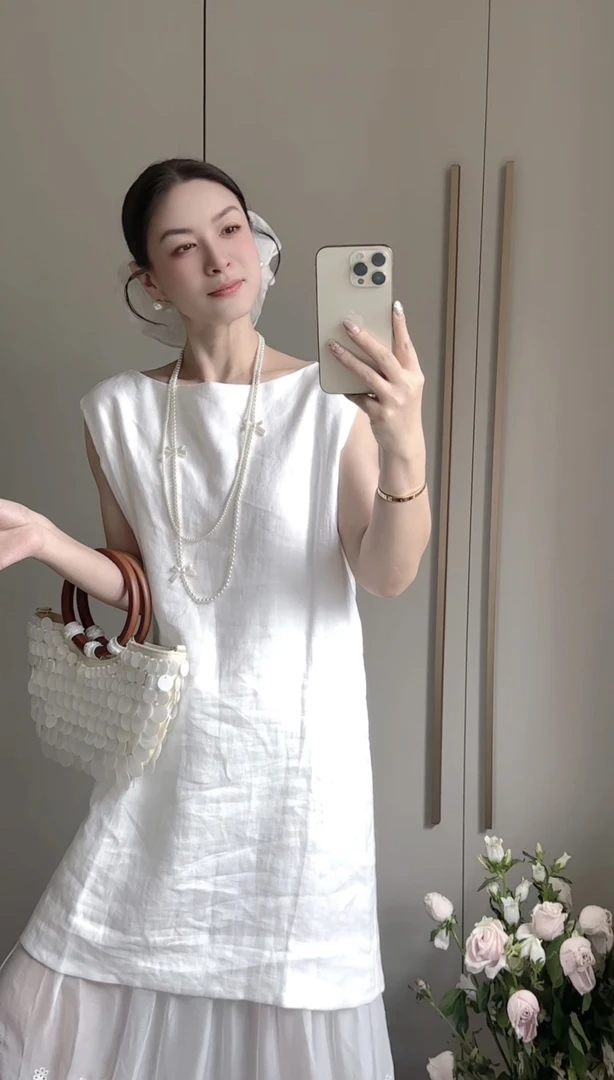 韩系博主拼接高级松弛感麻连衣裙
