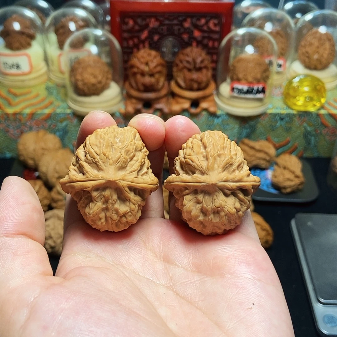 吊坠文玩核桃通天虎