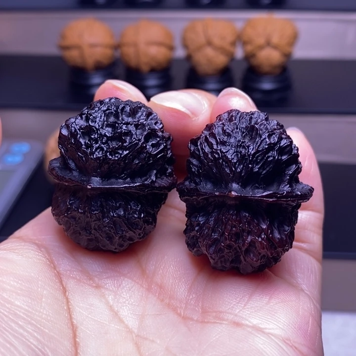 把件文玩核桃麒麟地闷51