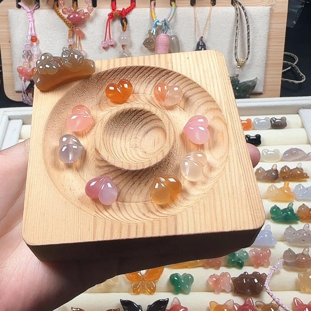 小***宝玛瑙/玉髓颈饰未镶嵌