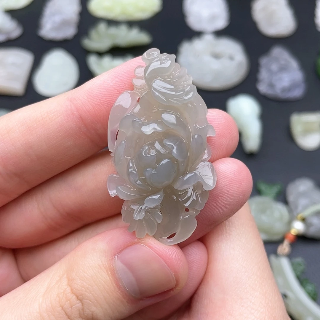 【闪购商品】颈饰未镶嵌和田玉