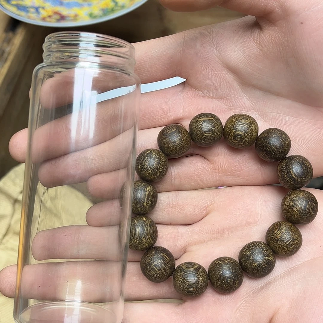 大叶紫檀（黑酸枝木类）