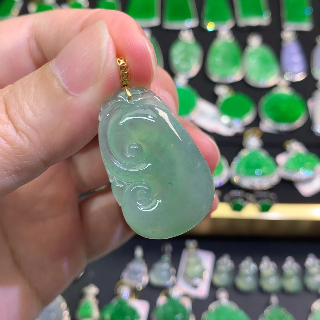 翡翠18K金镶嵌吊坠(不含链)