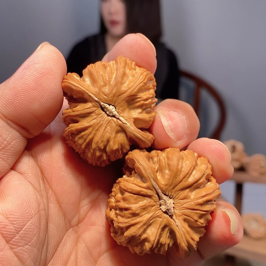 把件核桃39全品白狮子