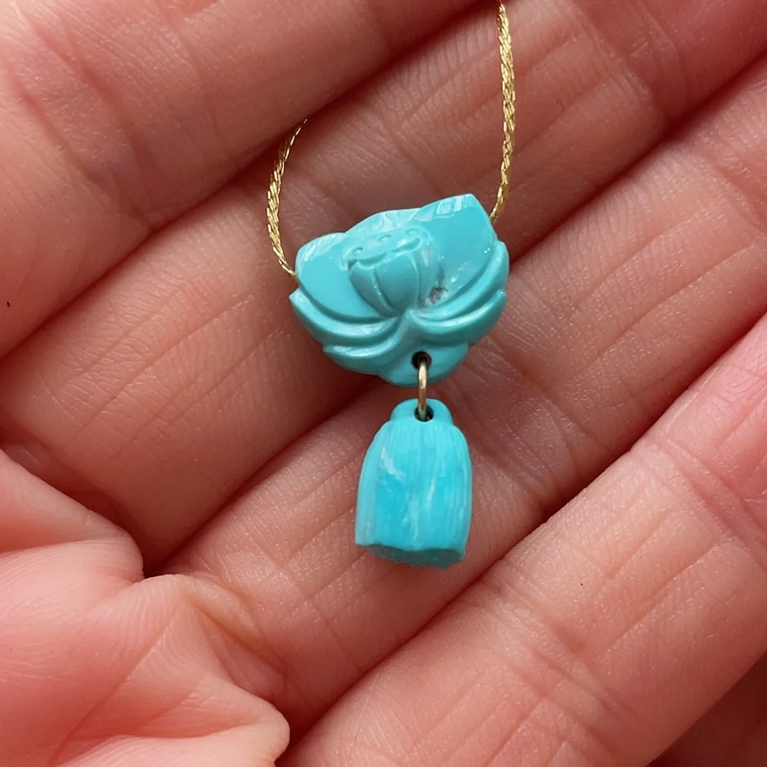 绿松石颈饰未镶嵌