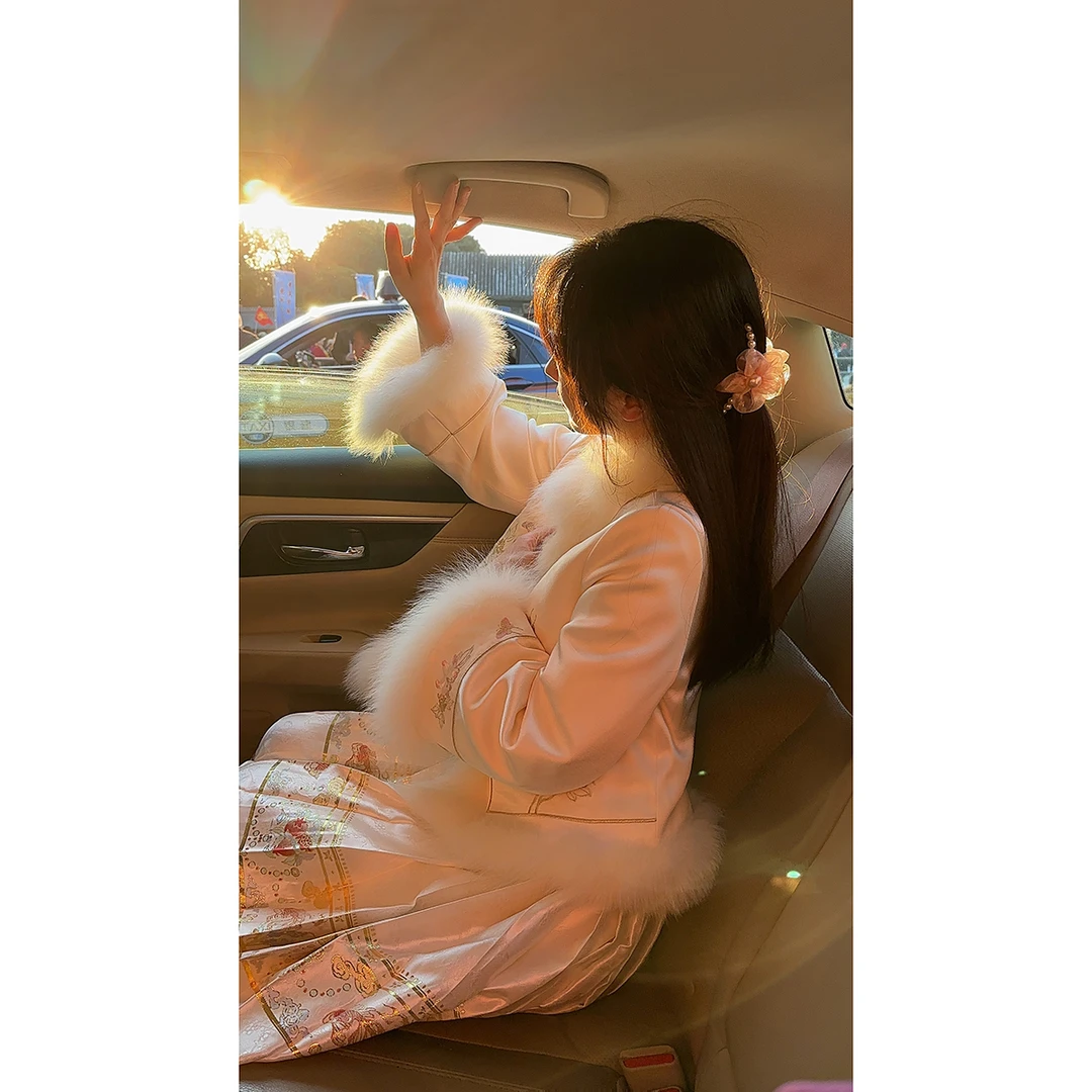 GA 盈瓷[羽裳百合]新中式羽绒服外套女秋冬短款冬装 23FW0140